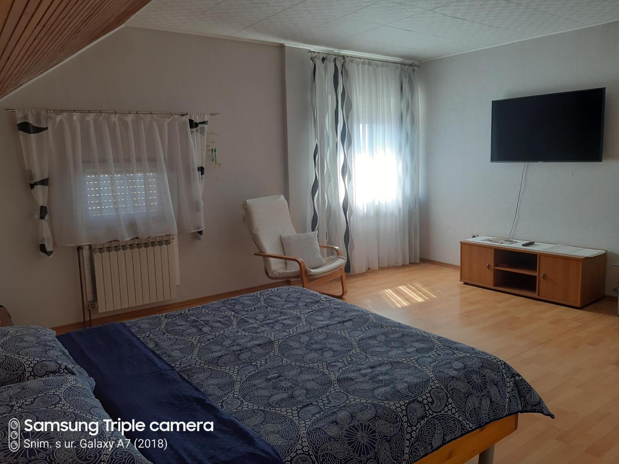 Rooms & Apartments Amelee Zagreb Room photo